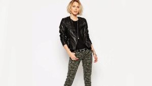 Camouflage jeans