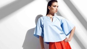 Short sleeve blouses