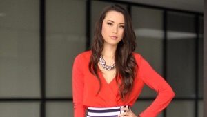 Red blouses