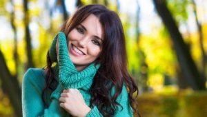 Short sweater