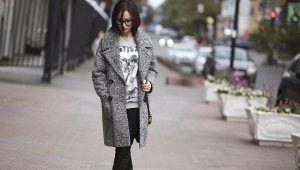 Images and stylish bows with a coat