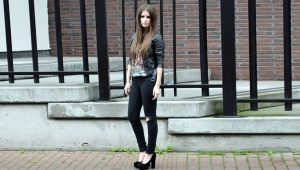 Shoes with thick heels