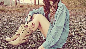 Women's shoes-cossacks