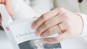 Infinity ring