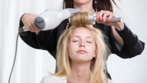 Comb to add volume to hair