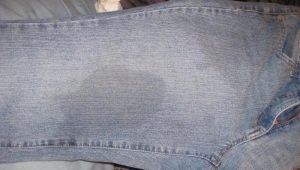Comment enlever les taches de graisse sur un jean ?