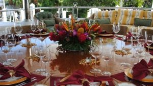 The subtleties of setting the festive table