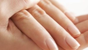 How to rejuvenate your hand skin at home?