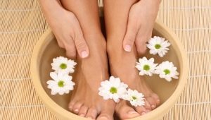 Foot baths: what are they needed for and how to make them?
