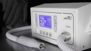 Apparatus for manicure and pedicure: features of selection and operation