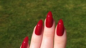 Sharp shape red nails design