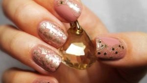 Rose gold manicure: features and modern ideas