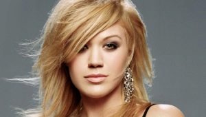 Multi-layer haircuts for medium hair