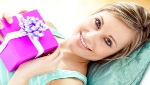 What to give your wife on March 8?