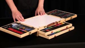 What to give to an artist?