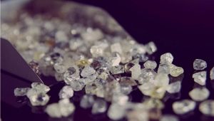 Applications of diamonds