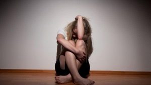 Fear of going crazy: causes and symptoms, methods of struggle