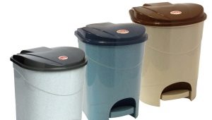 Trash cans with pedal