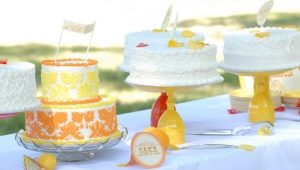 Everything you need to know about cake stands
