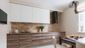 White and brown kitchen