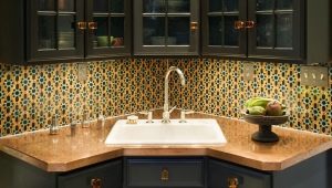 Kitchens with a sink in the corner: pros and cons, examples in the interior