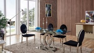 Chairs for the living room: varieties and tips for choosing