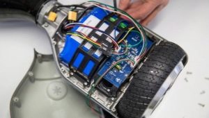 Batteries for a hoverboard: selection rules and operating features