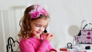 Children's decorative cosmetics: manufacturers and selection