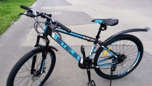 Where and who makes Stels bicycles?