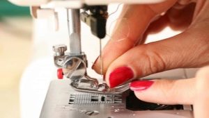 Why does the thread break in the sewing machine and what to do about it?