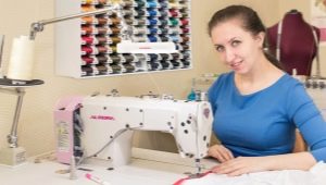 Sewing machines and overlocks Aurora: models, recommendations for choosing