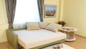 How to choose a sofa with a sleeping place for a small room?