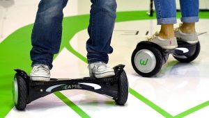 Who invented the hoverboard and in what year did it appear?