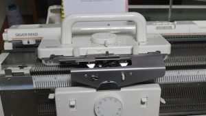 Knitting machines Silver Reed: models, recommendations for selection