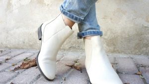 What can I wear with women's chelsea boots?