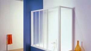 Bathroom screens: types, sizes and tips for choosing