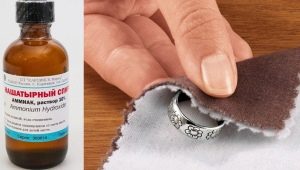 Cleaning silver with ammonia