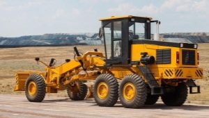 All about the profession of a motor grader driver