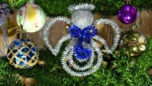 What kind of crafts can be made from tinsel on a wire?