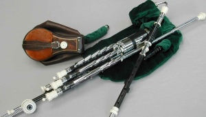 Irish bagpipes
