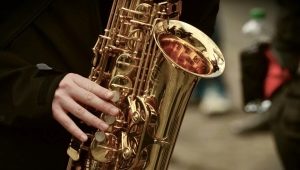 What are saxophones and who invented them?