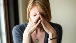 How does depression manifest in women and how to deal with it?