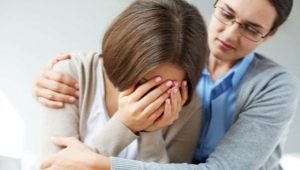 Signs of depression in teens and how to deal with them