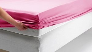 Sizes of sheets with elastic