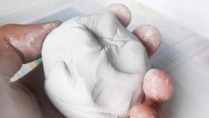 All About Self-Hardening Modeling Clay