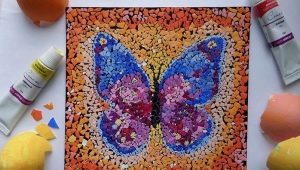 Crafts from eggs and eggshells