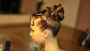 Making hairstyles for ballroom dancing