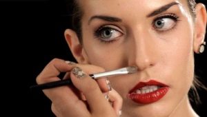 How to shrink your nose with makeup?