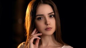 Nude makeup for brown eyes