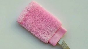 Description and use of exfoliating sponges